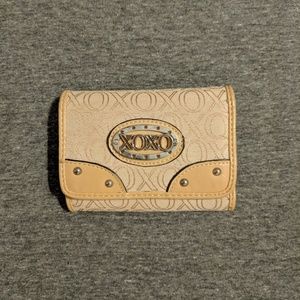 ⭐2 for $6⭐ XOXO beige wallet